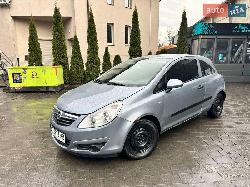 Хэтчбек Opel Corsa 2008 в Ивано-Франковске фото 3 Хэтчбек Opel Corsa 2008 в Ивано-Франковске
