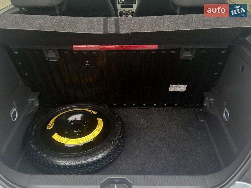 Хэтчбек Opel Corsa 2008 в Бердичеве фото 11 Хэтчбек Opel Corsa 2008 в Бердичеве