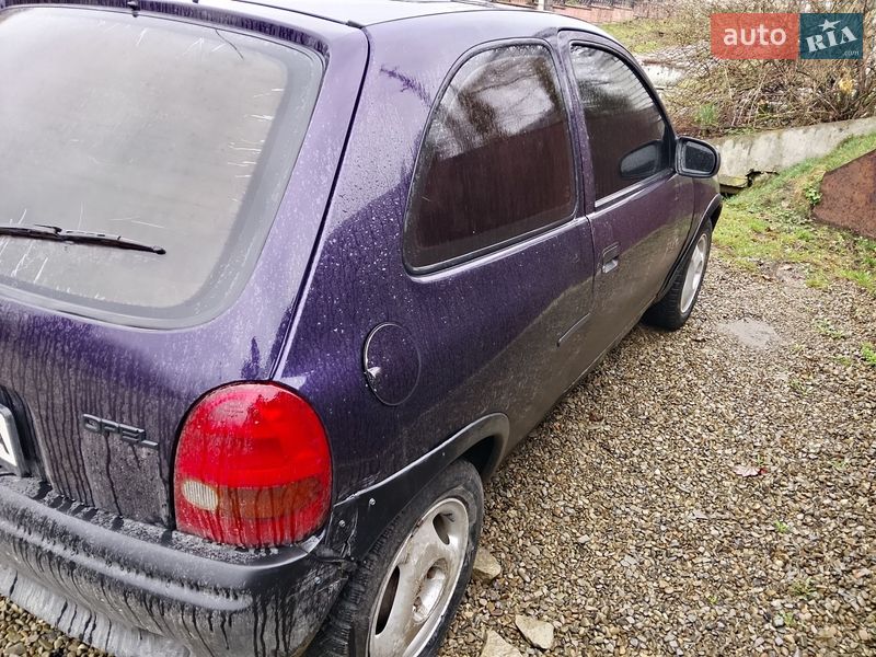 Хэтчбек Opel Corsa 1994 в Ивано-Франковске