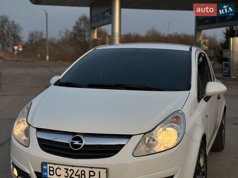 Хетчбек Opel Corsa 2009 в Львові фото 2 Хетчбек Opel Corsa 2009 в Львові