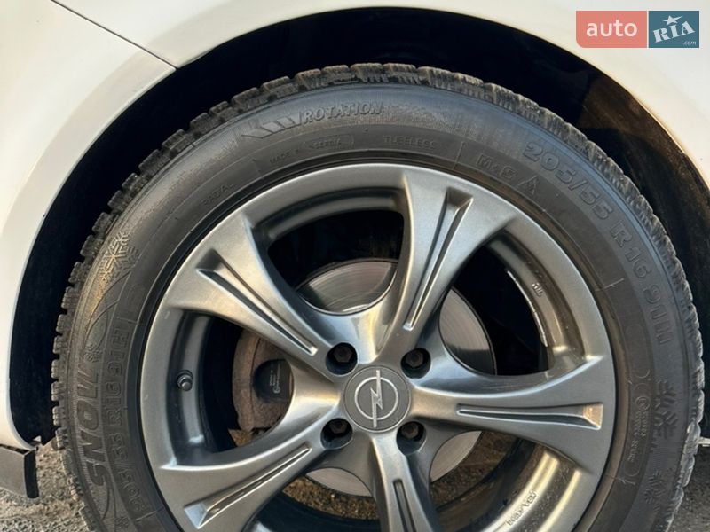 Хетчбек Opel Corsa 2009 в Львові фото 13 Хетчбек Opel Corsa 2009 в Львові