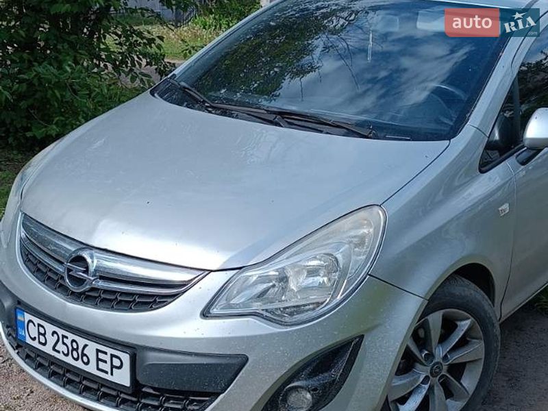 Хетчбек Opel Corsa 2014 в Прилуках