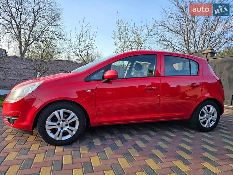 Хетчбек Opel Corsa 2009 в Луцьку