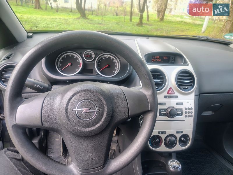 Хэтчбек Opel Corsa 2007 в Теребовле