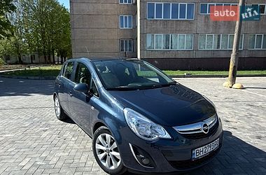 Хетчбек Opel Corsa 2012 в Кривому Розі