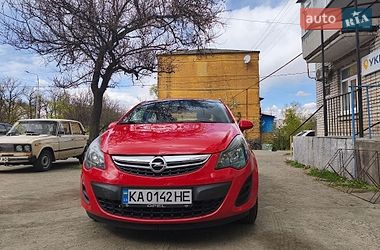 Хэтчбек Opel Corsa 2011 в Малине