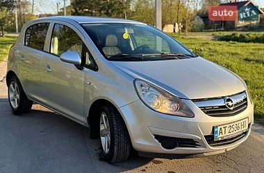 Хэтчбек Opel Corsa 2008 в Львове