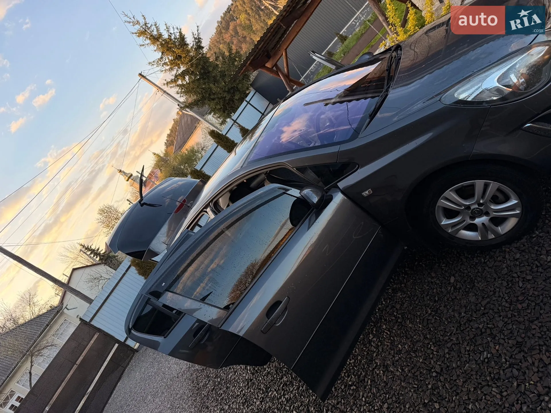 2011 Opel Corsa - мініатюра 2