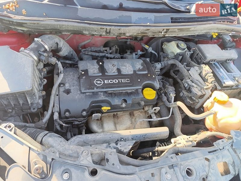 Хэтчбек Opel Corsa 2011 в Киеве
