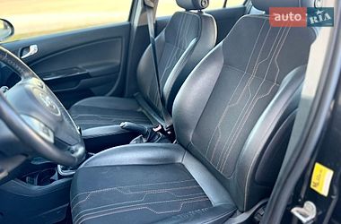 Хэтчбек Opel Corsa 2012 в Николаеве