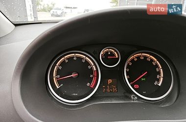 Хэтчбек Opel Corsa 2010 в Ременове