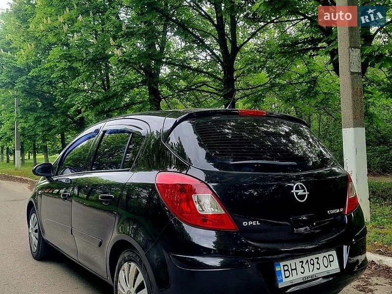 Хэтчбек Opel Corsa 2007 в Харькове