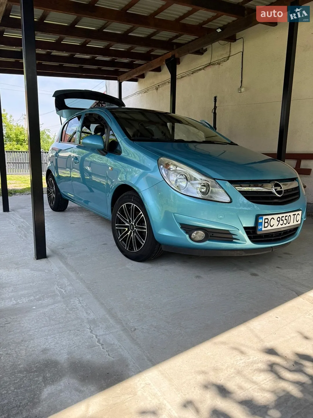 2010 Opel Corsa - мініатюра 2