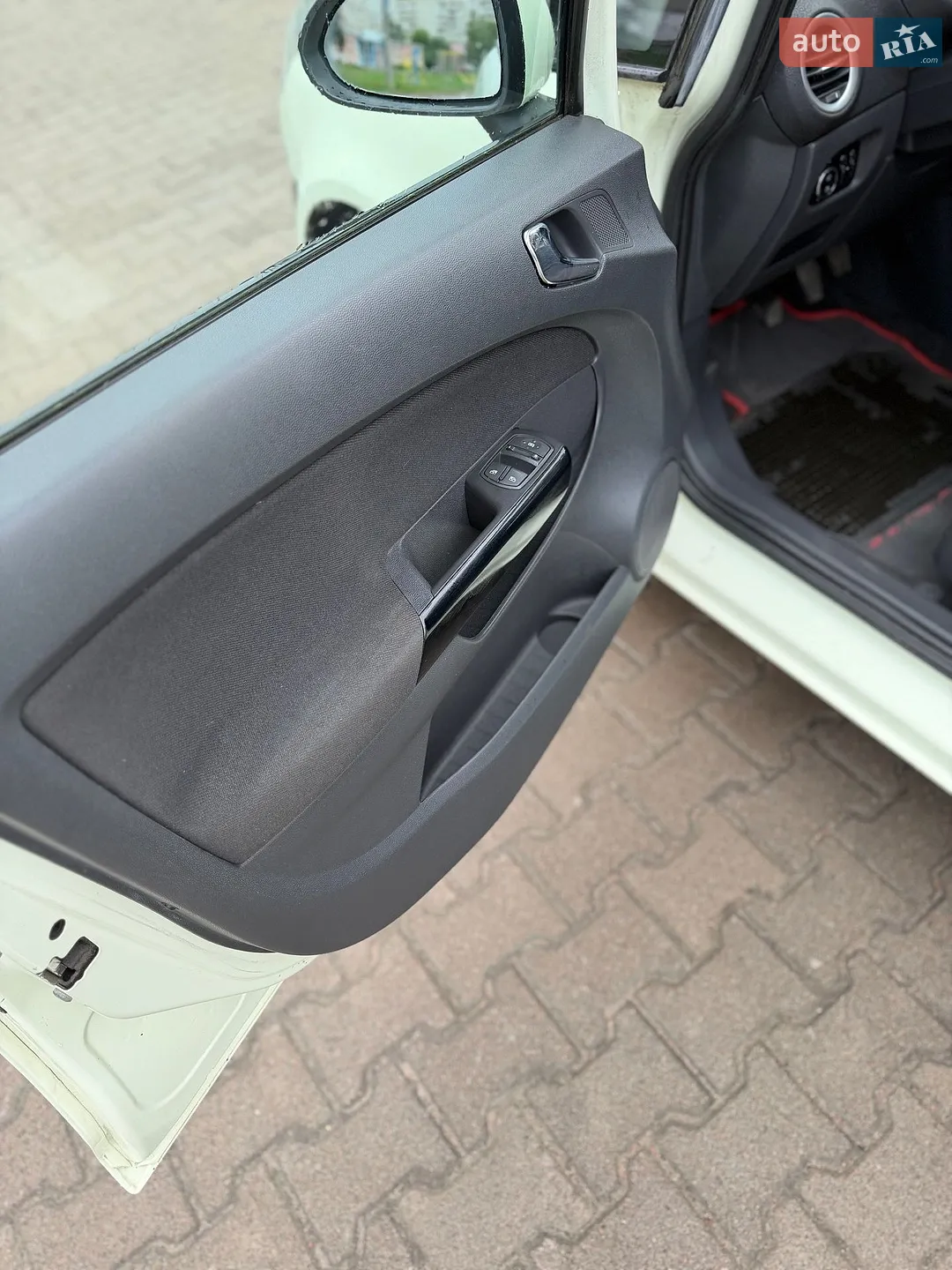 2011 Opel Corsa - мініатюра 13