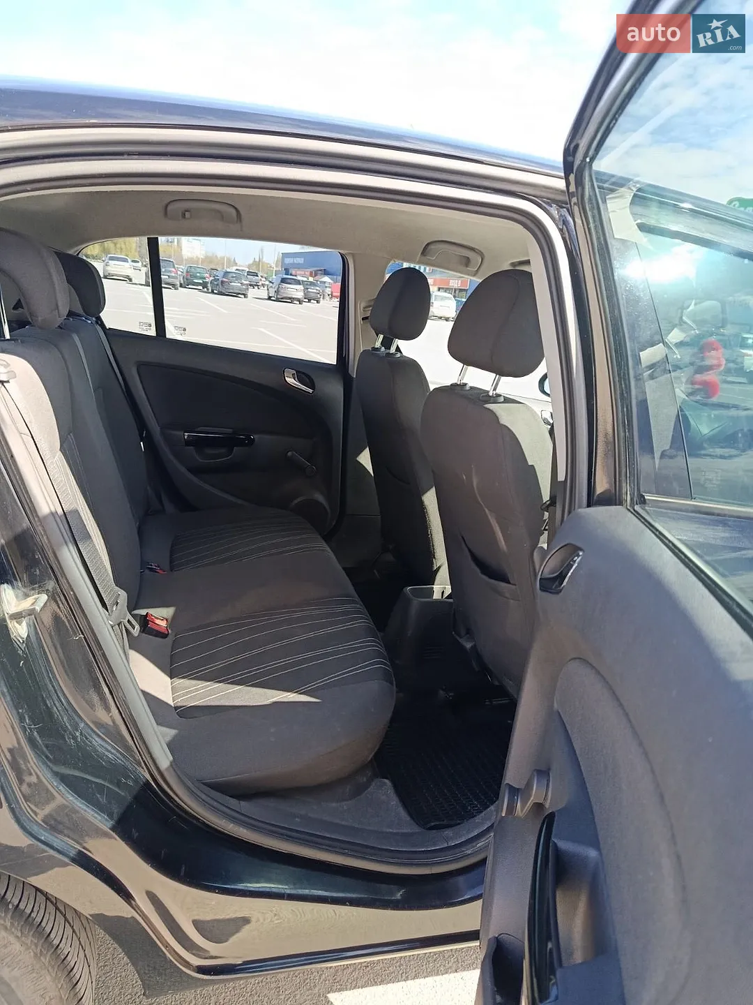2010 Opel Corsa - мініатюра 11