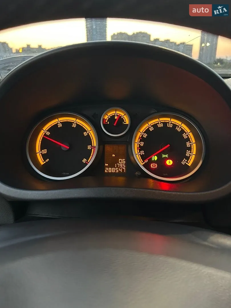 2010 Opel Corsa - мініатюра 22