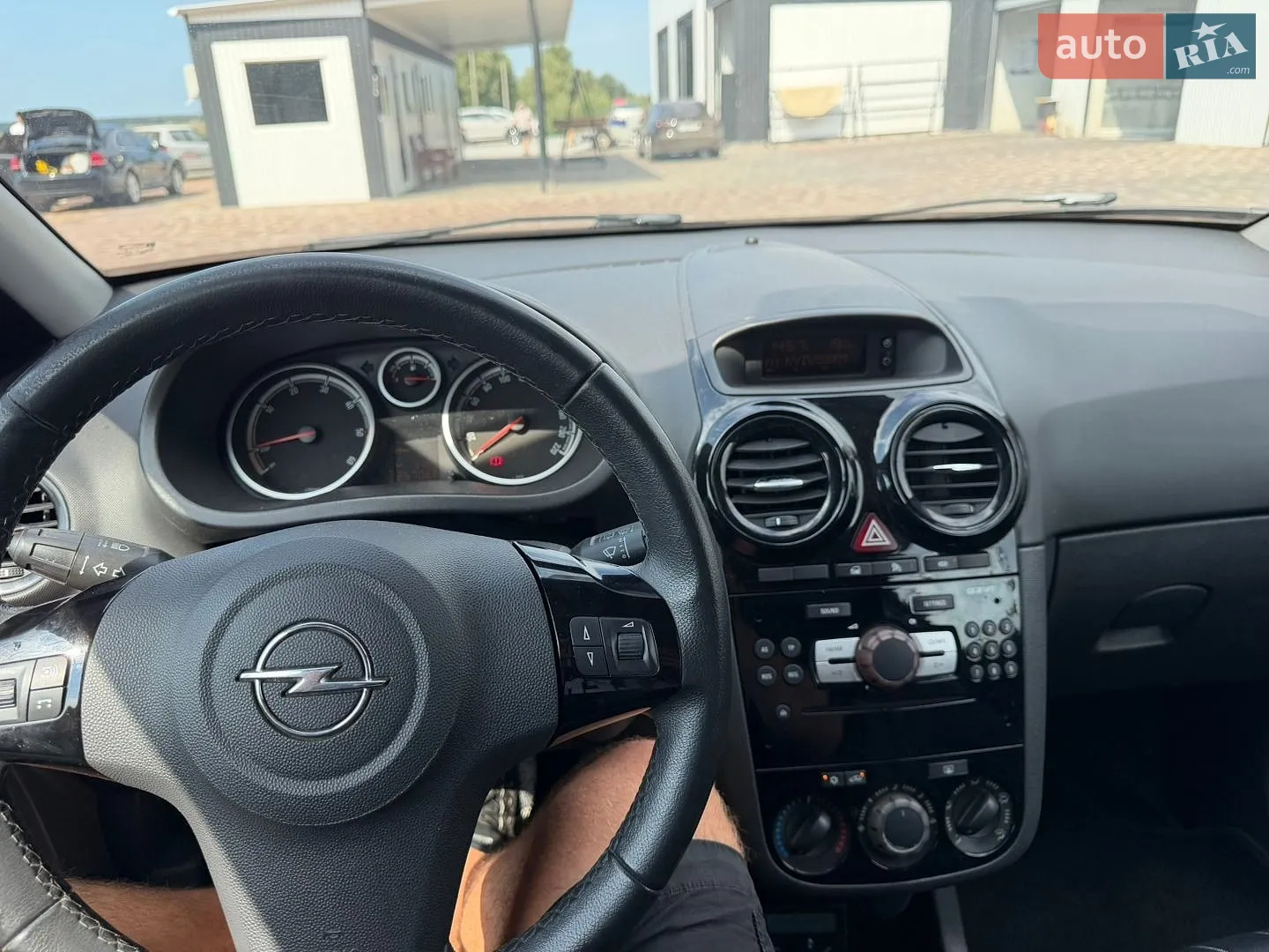 2010 Opel Corsa - мініатюра 15