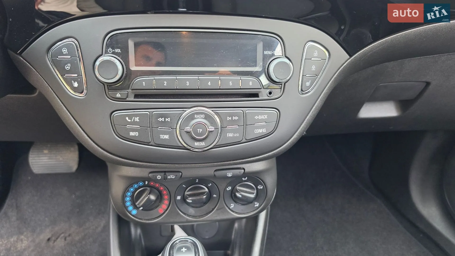 2017 Opel Corsa - мініатюра 16