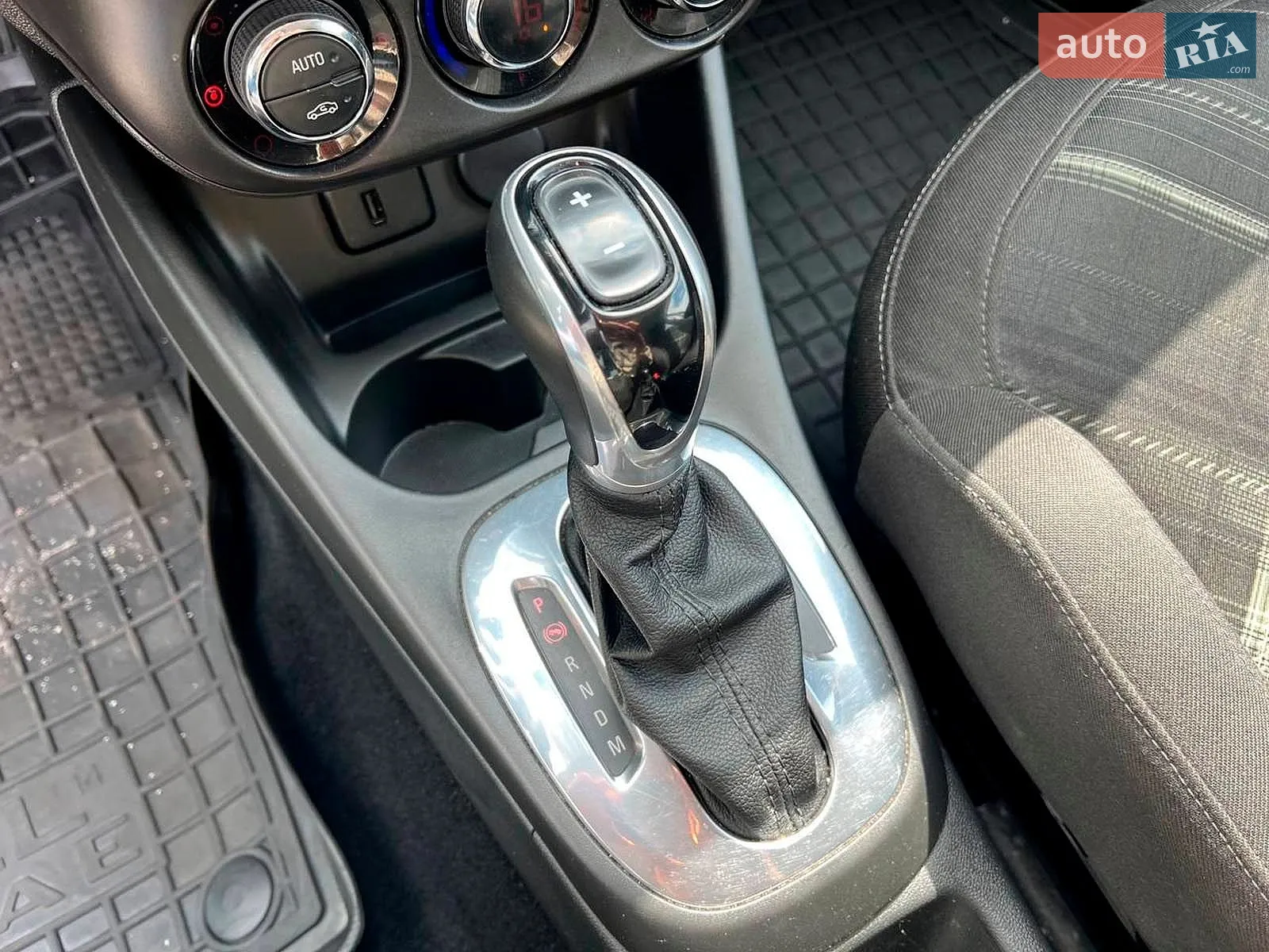 2017 Opel Corsa - мініатюра 34