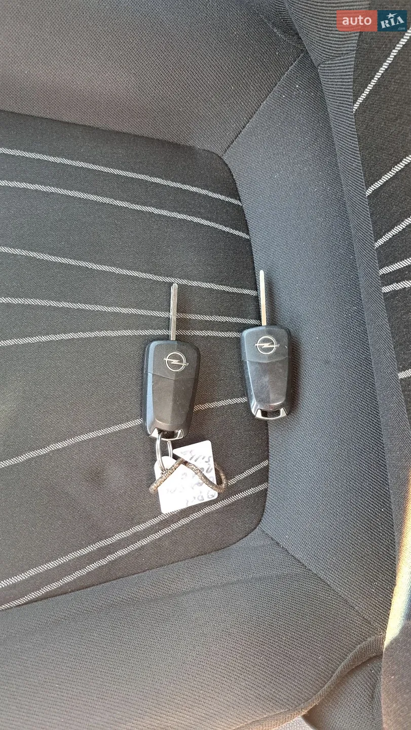 2010 Opel Corsa - мініатюра 31