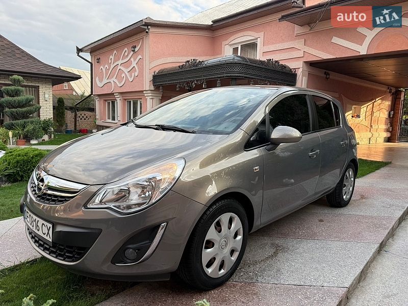 Хетчбек Opel Corsa 2011 в Чернівцях фото 6 Хетчбек Opel Corsa 2011 в Чернівцях