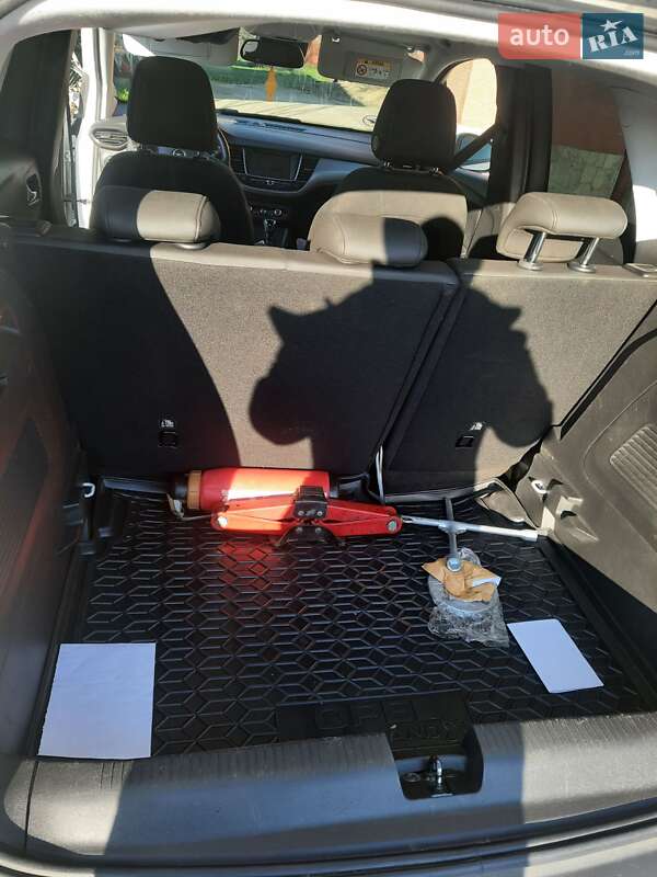 Позашляховик / Кросовер Opel Crossland X 2019 в Виноградові