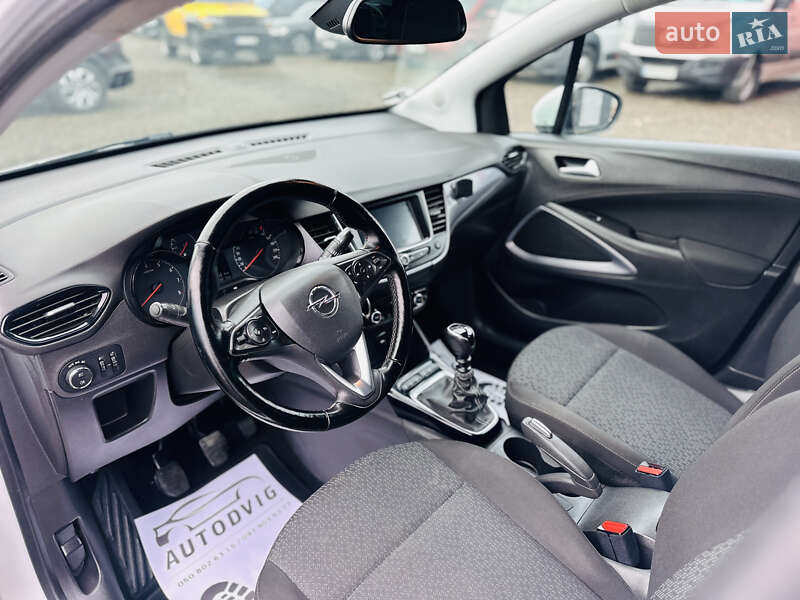 Позашляховик / Кросовер Opel Crossland X 2020 в Іршаві