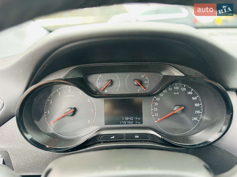 Позашляховик / Кросовер Opel Crossland X 2020 в Іршаві