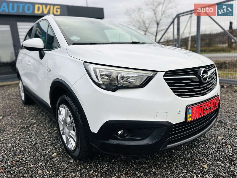 Позашляховик / Кросовер Opel Crossland X 2020 в Іршаві