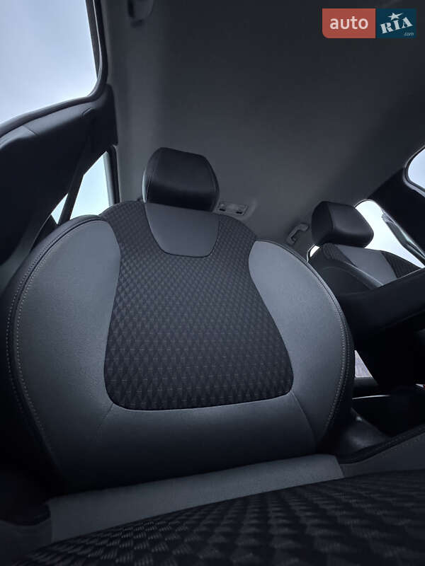 Внедорожник / Кроссовер Opel Crossland X 2019 в Трускавце