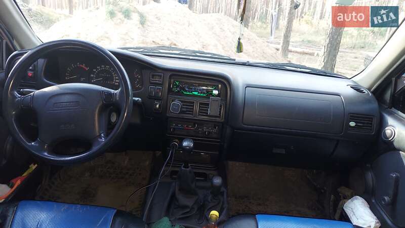 Внедорожник / Кроссовер Opel Frontera 1996 в Боровой