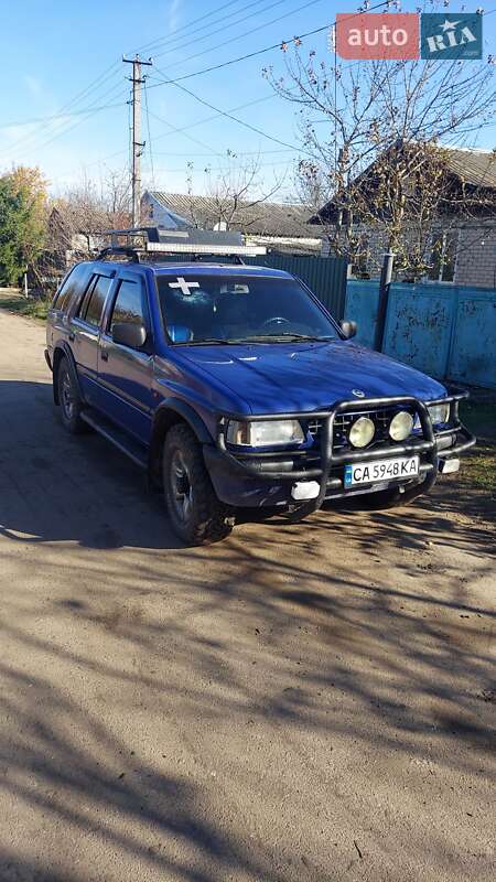 Внедорожник / Кроссовер Opel Frontera 1996 в Боровой