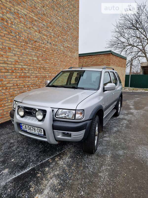 Позашляховик / Кросовер Opel Frontera 2002 в Корсунь-Шевченківському