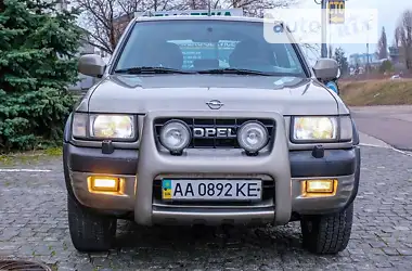 Opel Frontera 2000