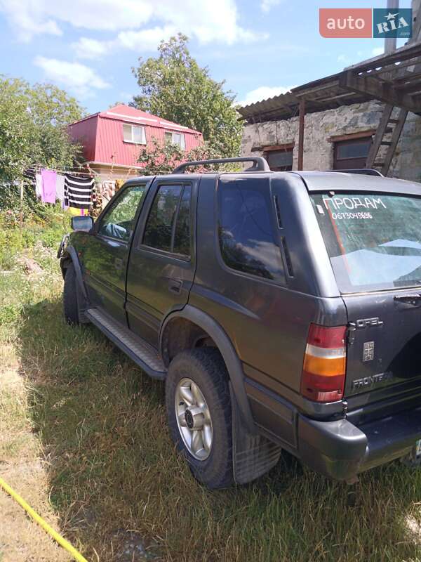 Внедорожник / Кроссовер Opel Frontera 1997 в Каменец-Подольском