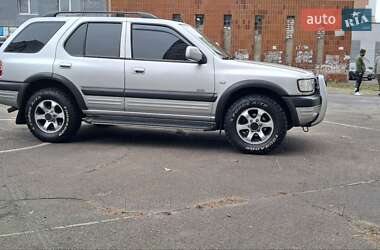 Внедорожник / Кроссовер Opel Frontera 2001 в 