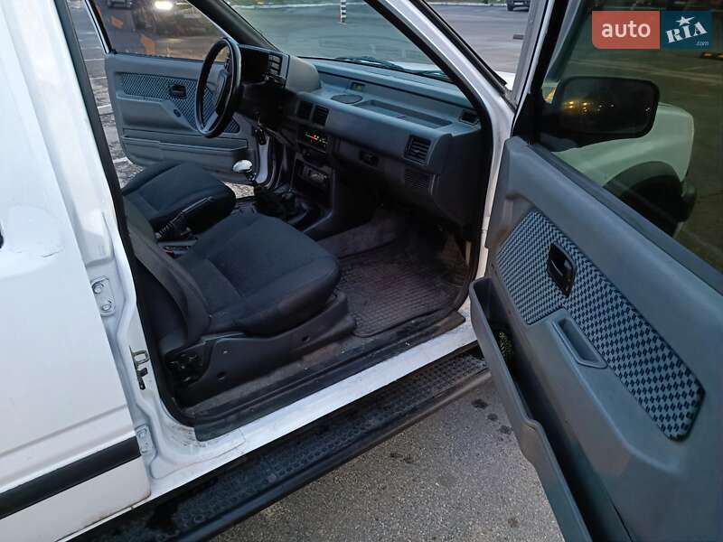 Внедорожник / Кроссовер Opel Frontera 1992 в Днепре фото 10 Внедорожник / Кроссовер Opel Frontera 1992 в Днепре