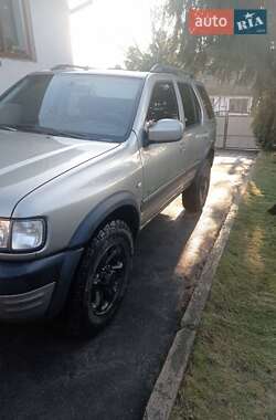 Внедорожник / Кроссовер Opel Frontera 2000 в 
