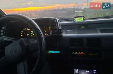 Внедорожник / Кроссовер Opel Frontera 1995 в 