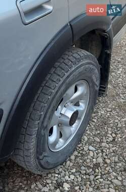 Позашляховик / Кросовер Opel Frontera 1999 в 