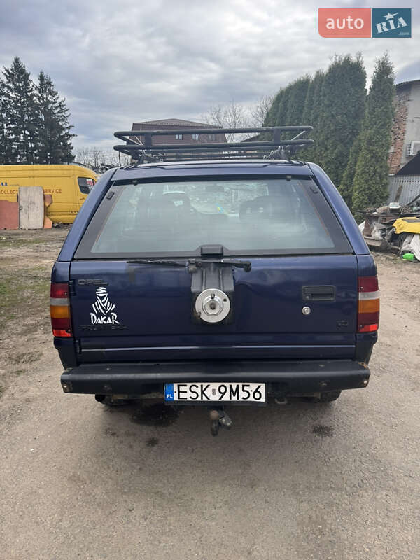 Внедорожник / Кроссовер Opel Frontera 1998 в Умани