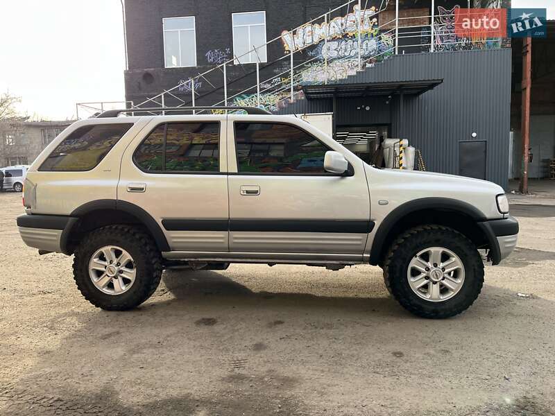 Внедорожник / Кроссовер Opel Frontera 2003 в Ахтырке