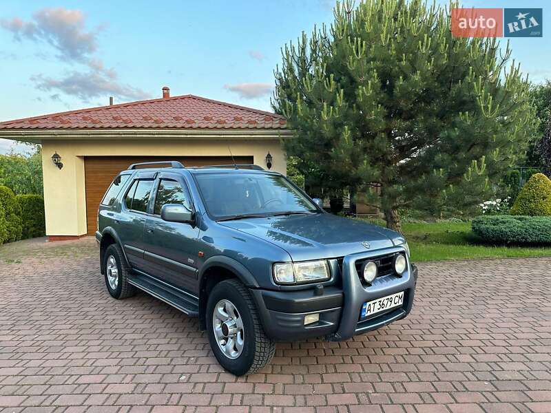 Внедорожник / Кроссовер Opel Frontera 2000 в 