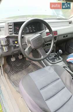 Внедорожник / Кроссовер Opel Frontera 1993 в 