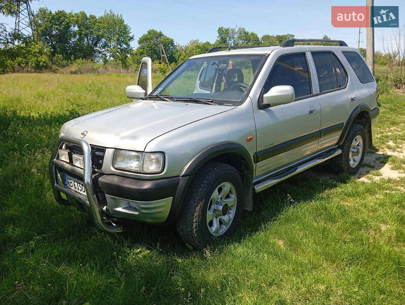 Opel Frontera 2000