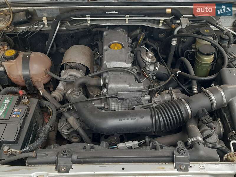 Внедорожник / Кроссовер Opel Frontera 1999 в Смеле