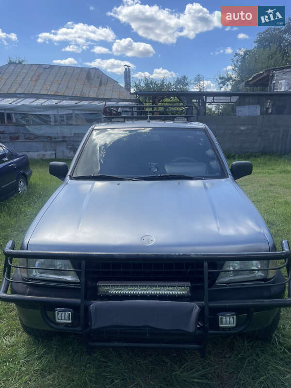 Opel Frontera 1996