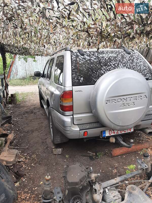 Позашляховик / Кросовер Opel Frontera 2004 в Черкасах фото 3 Позашляховик / Кросовер Opel Frontera 2004 в Черкасах