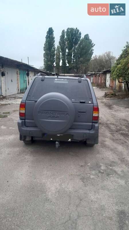 Внедорожник / Кроссовер Opel Frontera 2003 в Золочеве