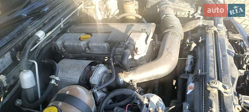 Позашляховик / Кросовер Opel Frontera 2002 в Луцьку